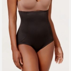 Miraclesuit Shape Away High Waist Brief in Black Back Magic Size Medium